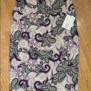 LuLaRoe Medium Cassie NWT